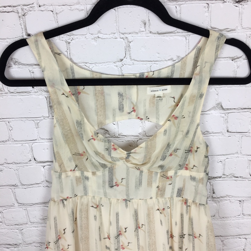 UO’s Silence + Noise Crane Dress Sz XS - Picture 6 of 8